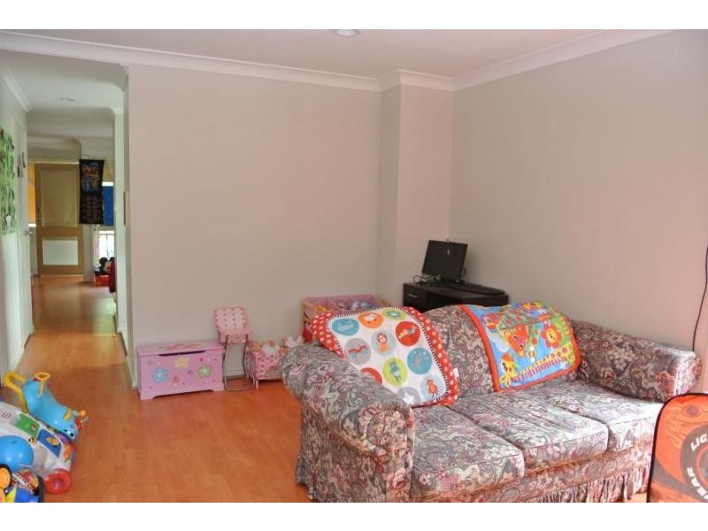 9 3-5 Mosman Place, Raymond Terrace NSW 2324