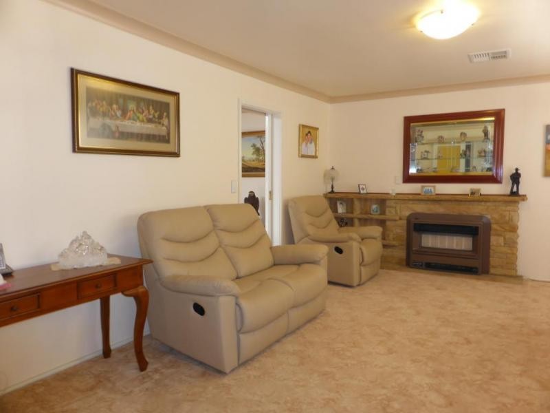 30 Kangaroo Street, Raymond Terrace NSW 2324