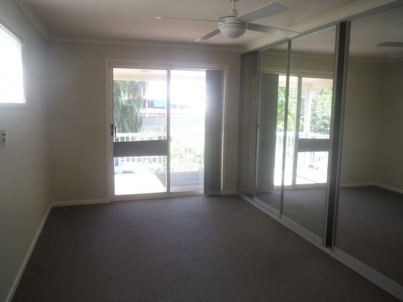 2 Swan Street, Raymond Terrace NSW 2324