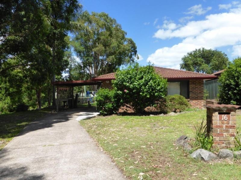 16 Deas Place, Raymond Terrace NSW 2324