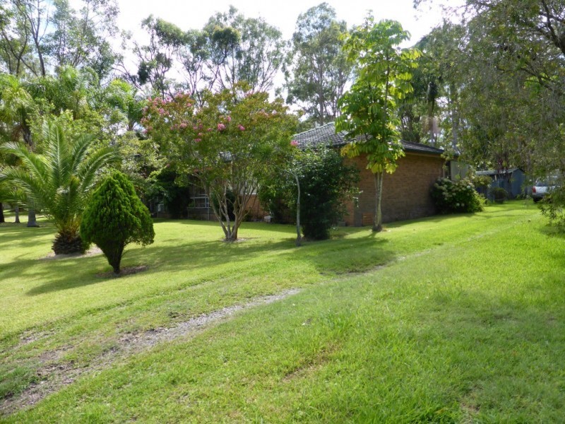 32 Lewis Drive, Medowie NSW 2318
