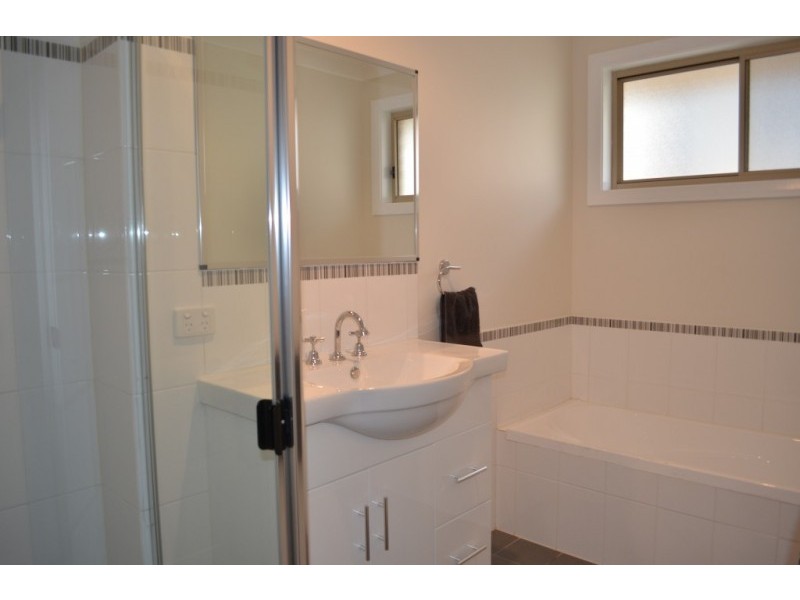 4 Meehan Road, Raymond Terrace NSW 2324