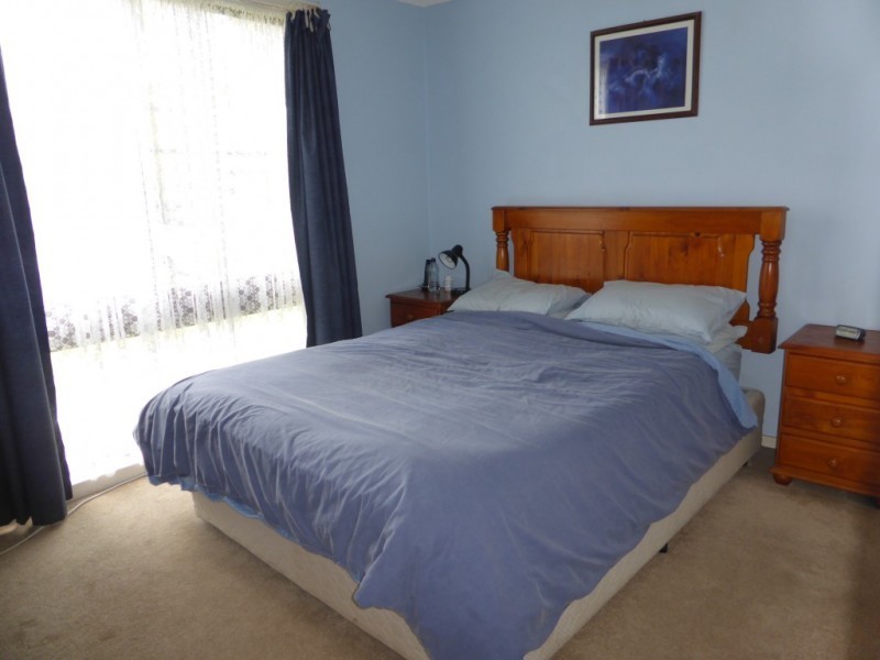 1 Luskin Close, Raymond Terrace NSW 2324