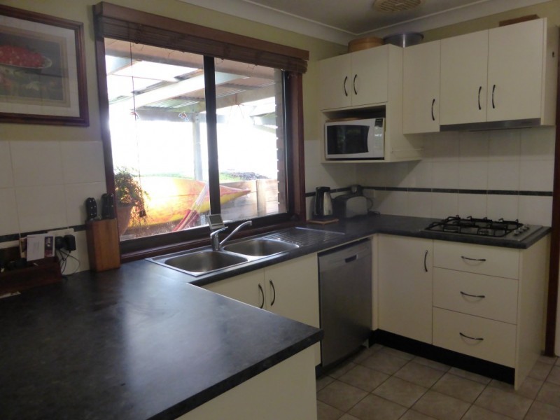 9 Henning Road, Raymond Terrace NSW 2324