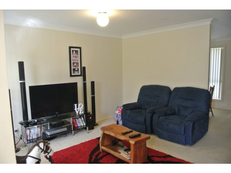 2/36 Gwen Parade, Raymond Terrace NSW 2324
