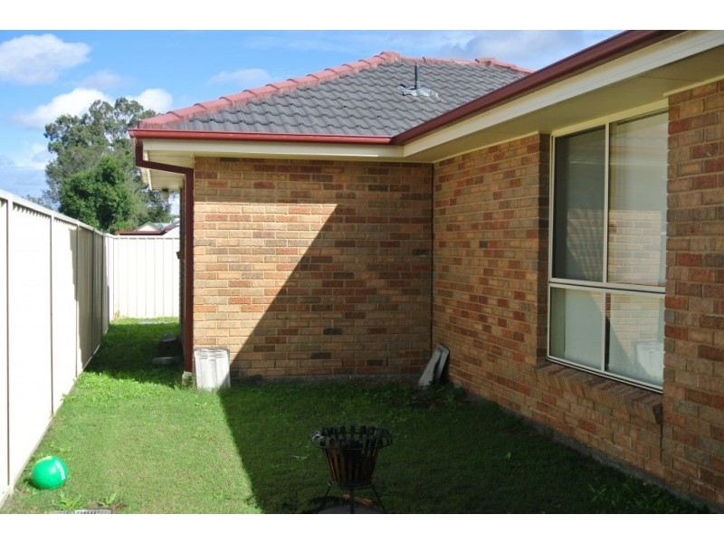 2/36 Gwen Parade, Raymond Terrace NSW 2324