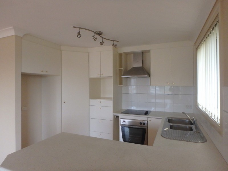 4 Cooper Place, Raymond Terrace NSW 2324