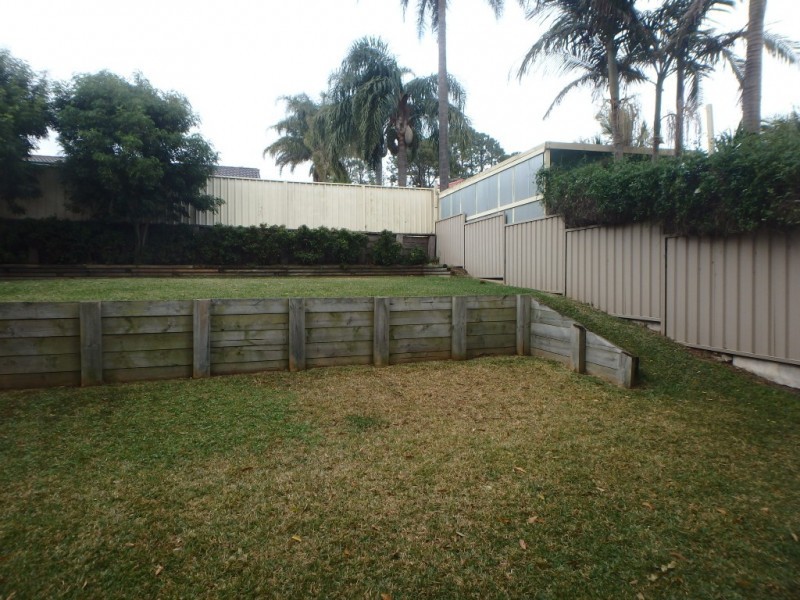 4 Cooper Place, Raymond Terrace NSW 2324
