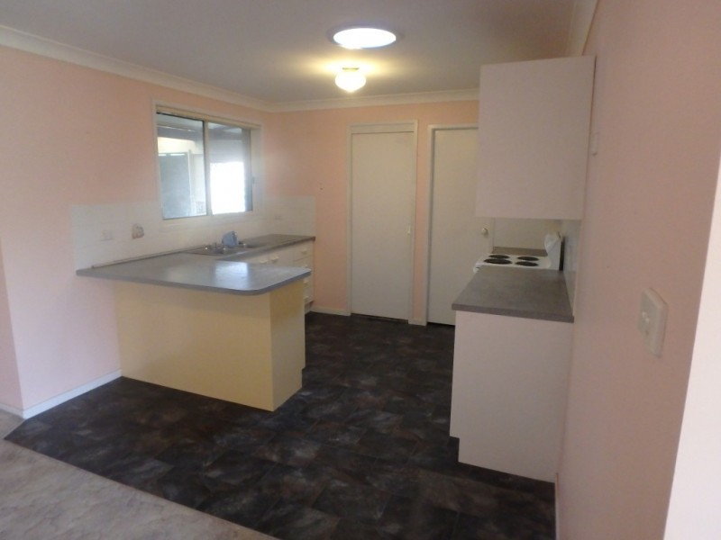 5 Belmore Place, Raymond Terrace NSW 2324