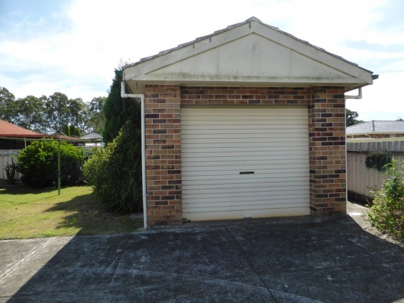 5 Belmore Place, Raymond Terrace NSW 2324