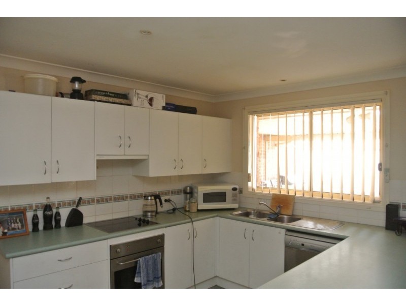 3 Halloran Way, Raymond Terrace NSW 2324