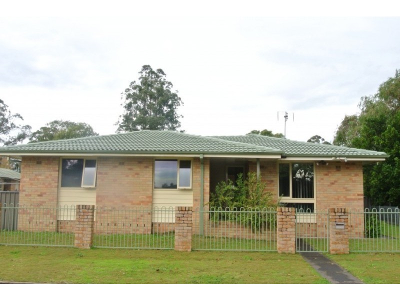 2 Dungaree Way, Raymond Terrace NSW 2324