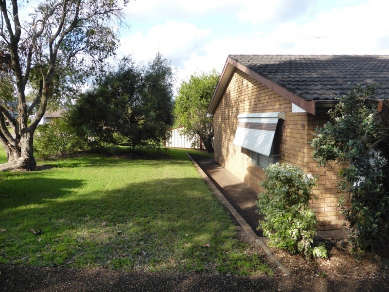 1/10 Chifley Drive, Raymond Terrace NSW 2324