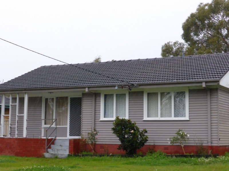 12 Dean Avenue, Raymond Terrace NSW 2324