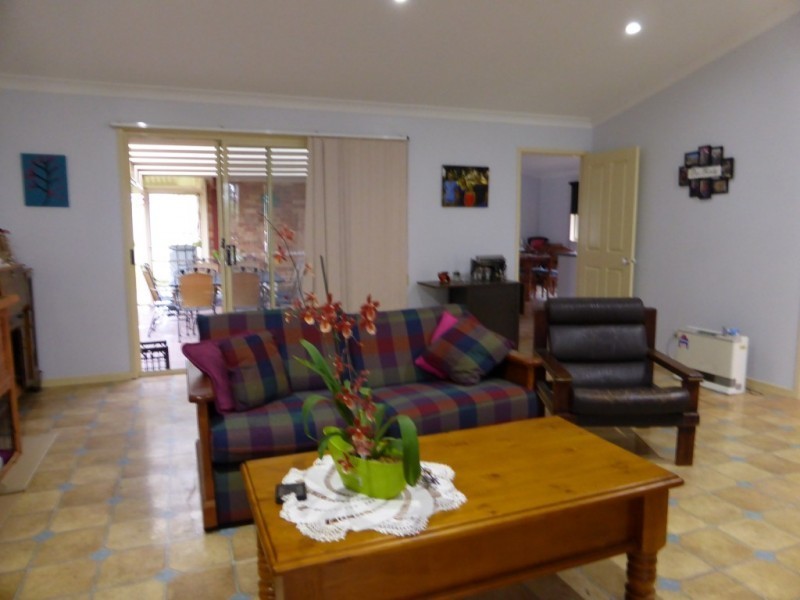 11 Johnson Avenue, Karuah NSW 2324