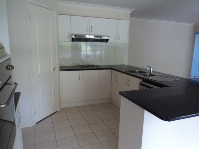 38 Creighton Drive, Medowie NSW 2318