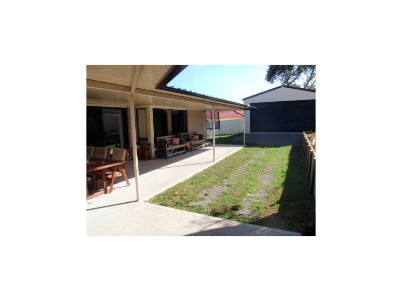 38 Creighton Drive, Medowie NSW 2318