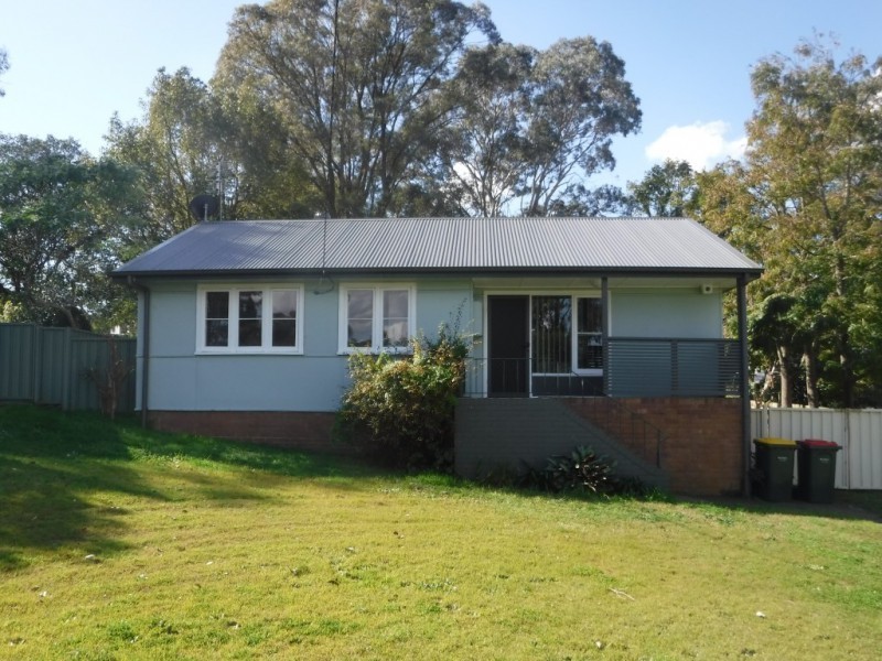 18 Windsor Street, Raymond Terrace NSW 2324