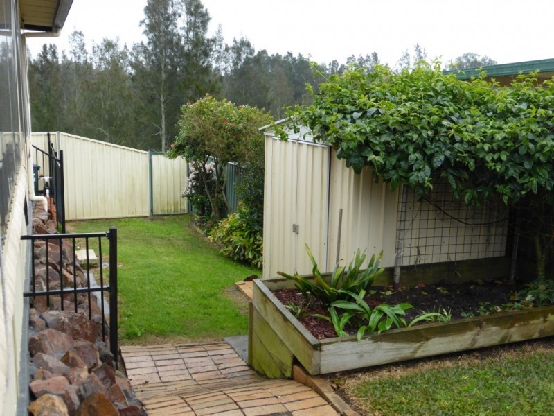 80 Dalyell Way, Raymond Terrace NSW 2324