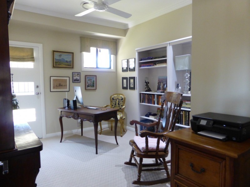 15 Replica Close, Raymond Terrace NSW 2324