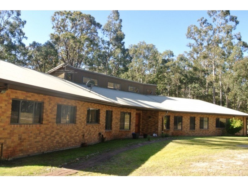 35 Winston Road, Eagleton NSW 2324