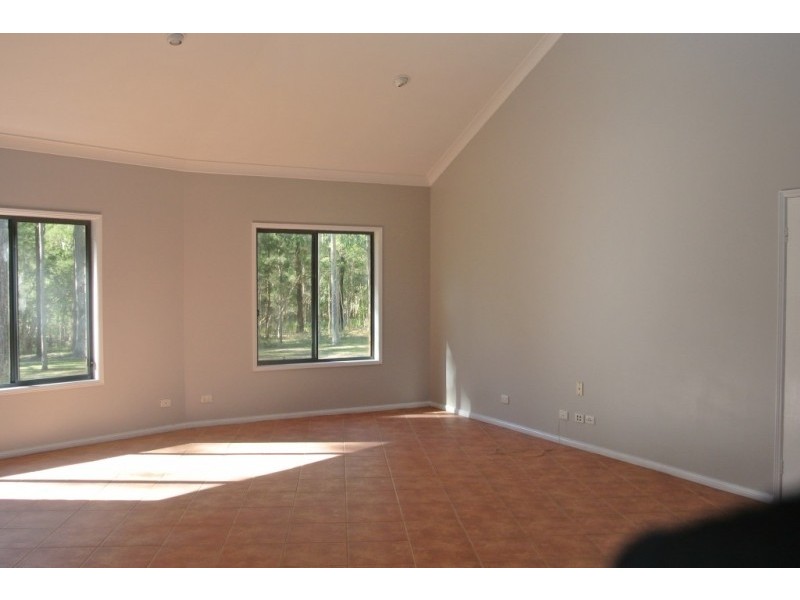 35 Winston Road, Eagleton NSW 2324