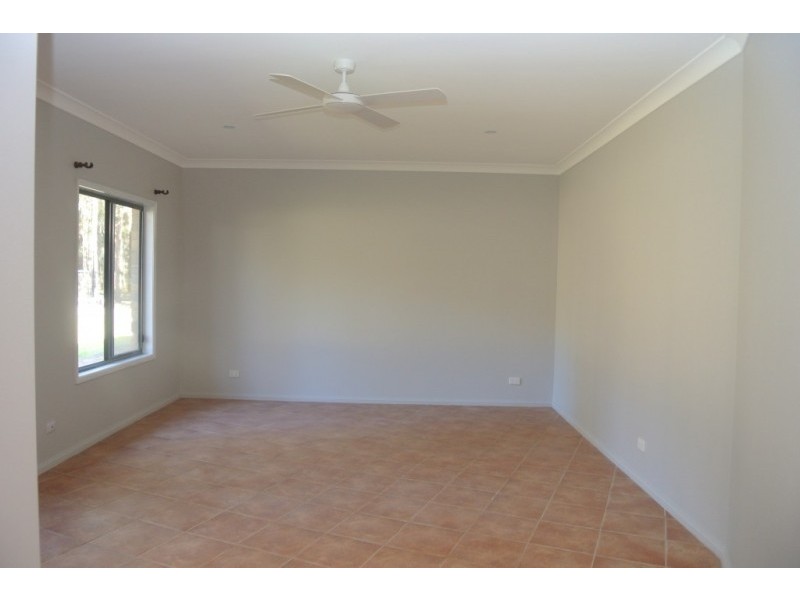 35 Winston Road, Eagleton NSW 2324