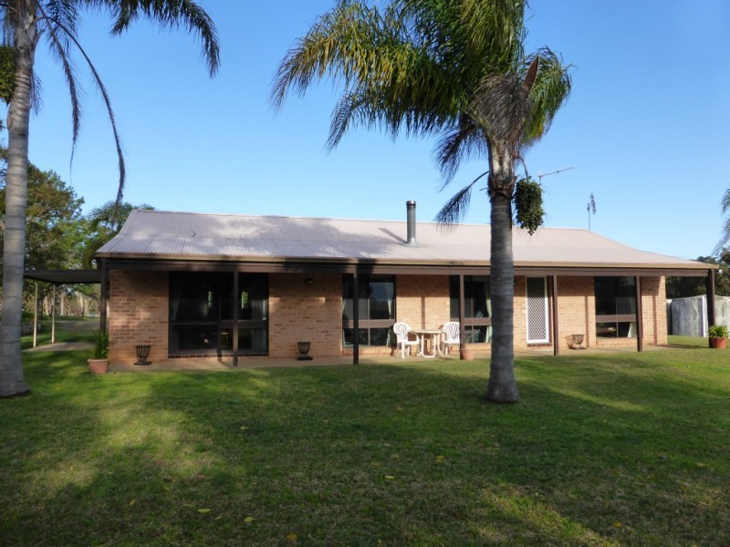 426 Swan Bay Road, Swan Bay NSW 2324