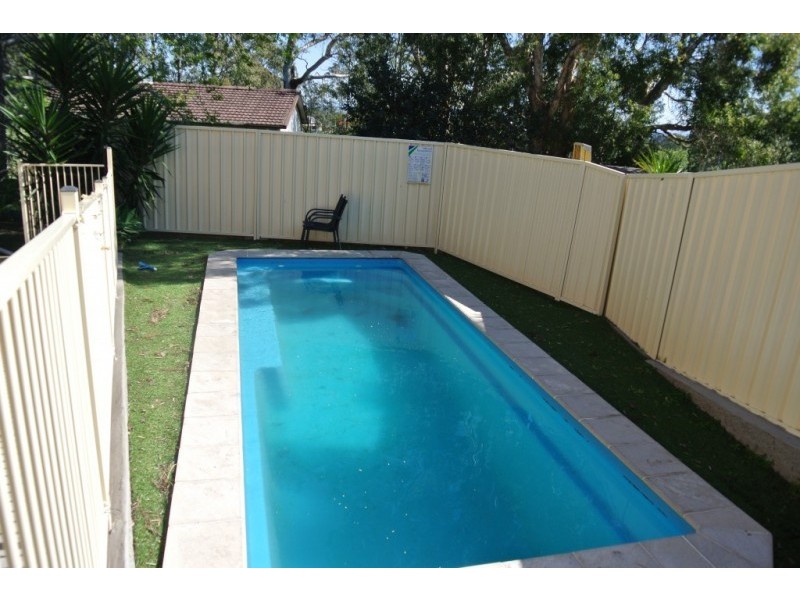 14 Walker Crescent, Raymond Terrace NSW 2324