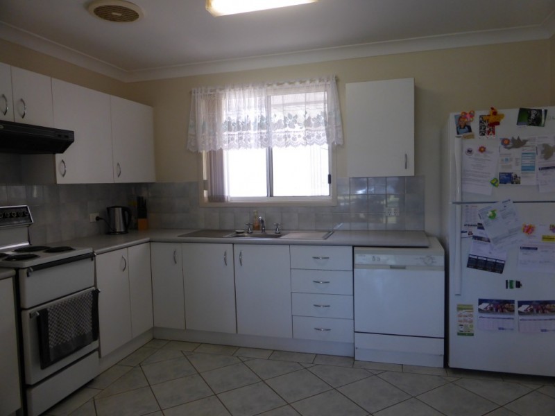 17 Auberge Close, Raymond Terrace NSW 2324