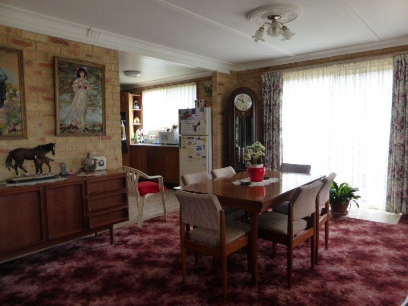 85 Waterfront Road, Swan Bay NSW 2324