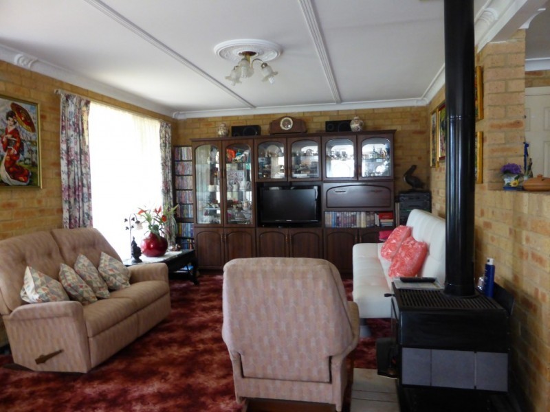 85 Waterfront Road, Swan Bay NSW 2324