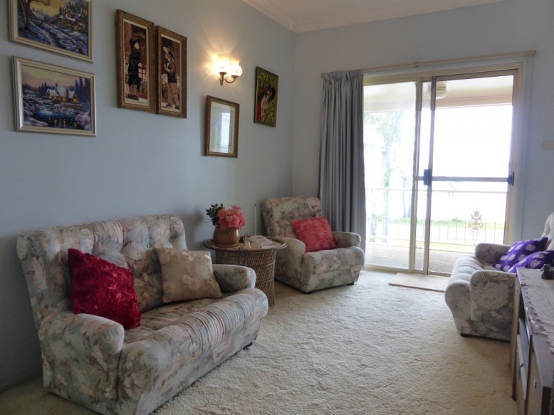 85 Waterfront Road, Swan Bay NSW 2324