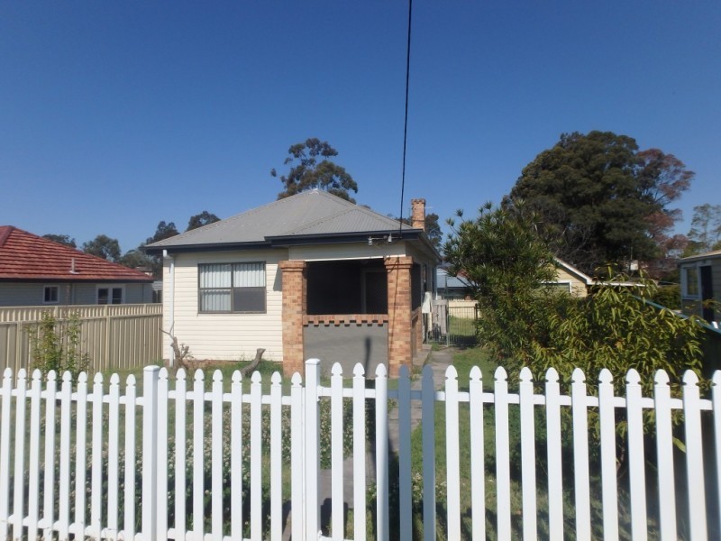 9 Irrawang Street, Raymond Terrace NSW 2324