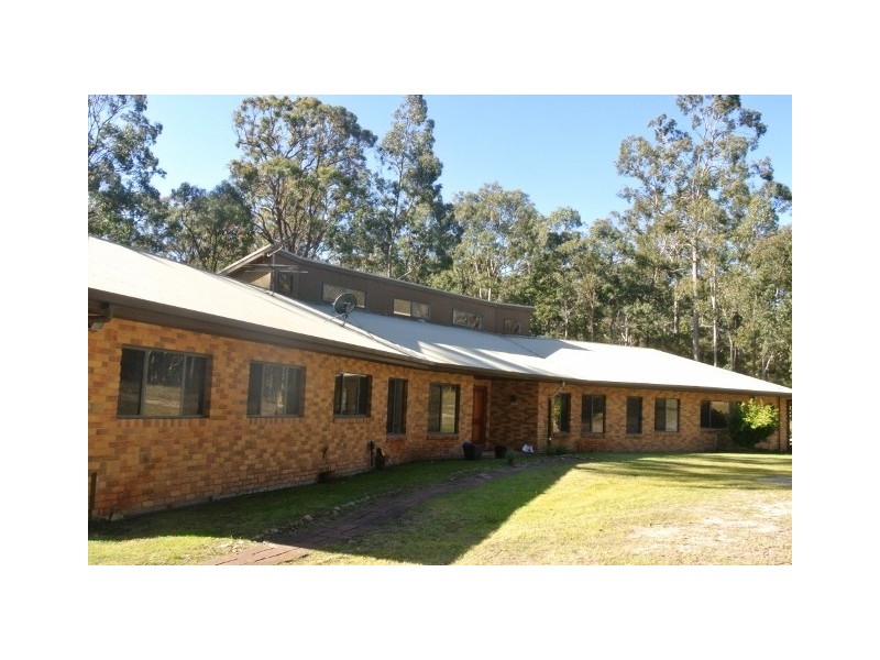 35 Winston Road, Eagleton NSW 2324