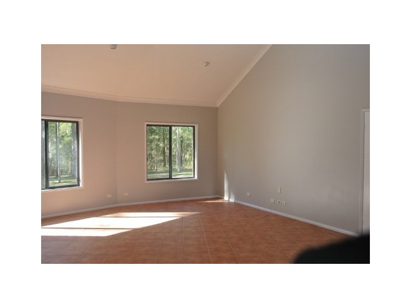 35 Winston Road, Eagleton NSW 2324