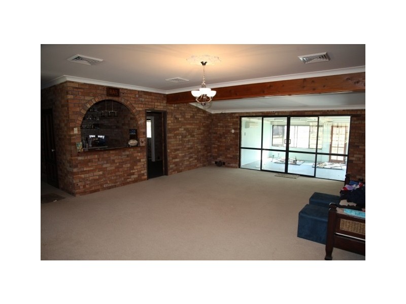 586 Cabbage Tree Road, Williamtown NSW 2318