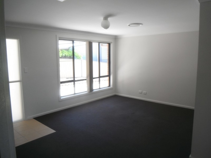 2/99 Adelaide Street, Raymond Terrace NSW 2324