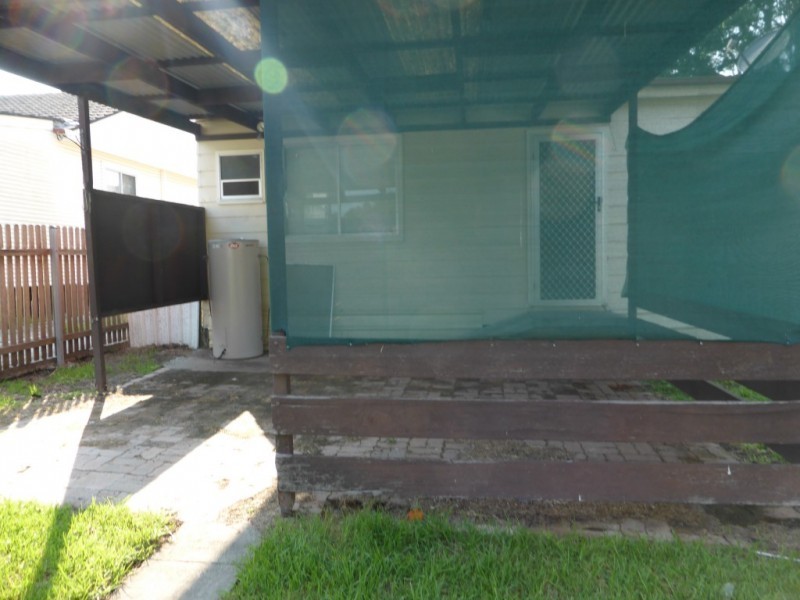 1 Morgan Crescent, Raymond Terrace NSW 2324