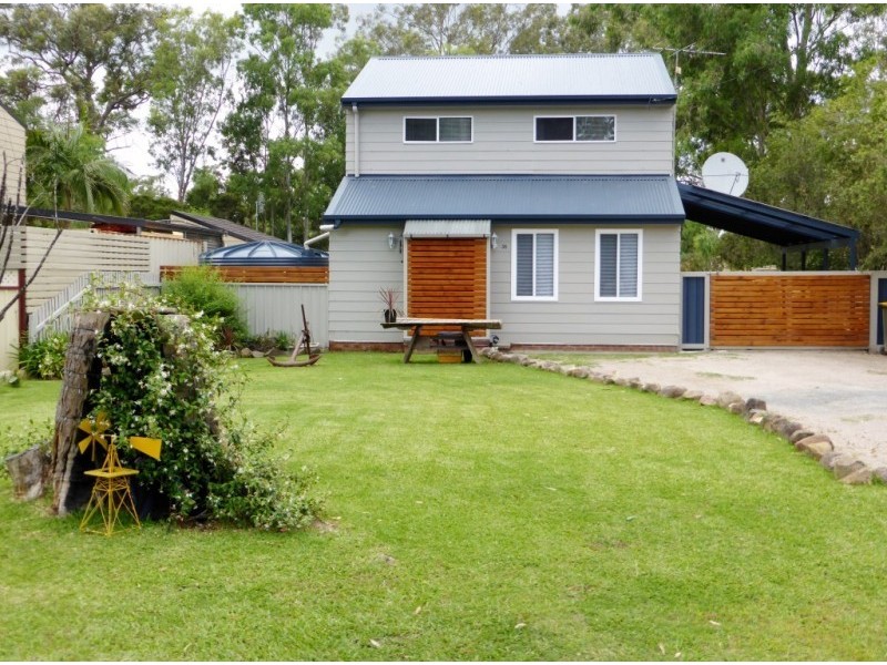 36 Old Coach Road, Limeburners Creek NSW 2324