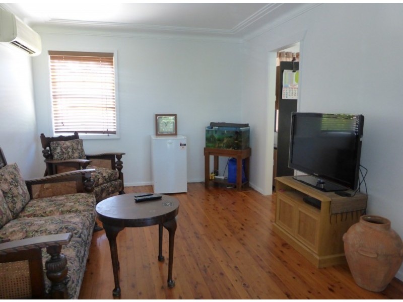 7 Parkway Avenue, Raymond Terrace NSW 2324