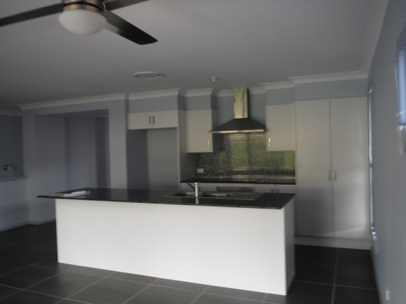 14 Elliot Close, Raymond Terrace NSW 2324