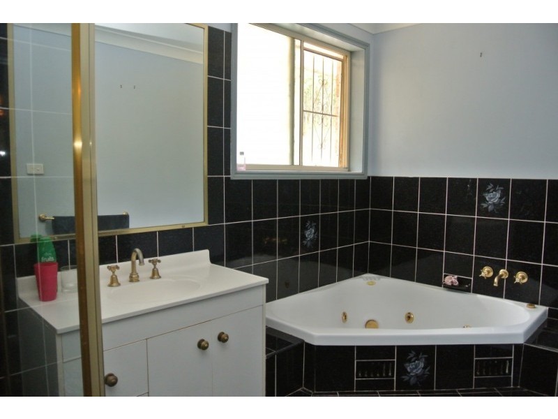 229 Six Mile Road, Eagleton NSW 2324