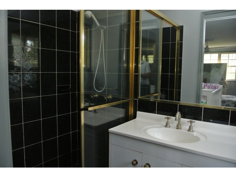 229 Six Mile Road, Eagleton NSW 2324