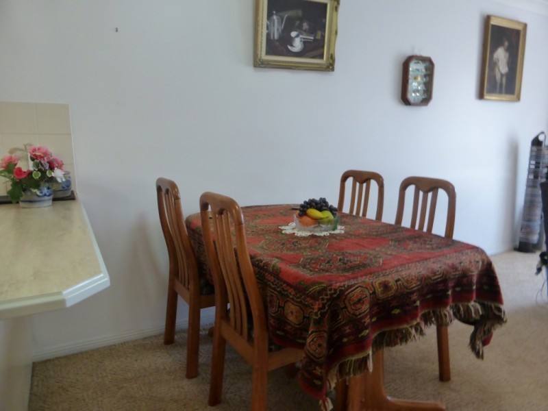 2/11 Benjamin Lee Drive, Raymond Terrace NSW 2324