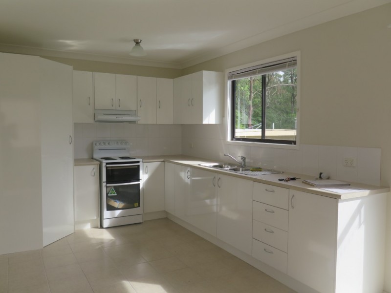 40 Roundhill Crescent, Karuah NSW 2324