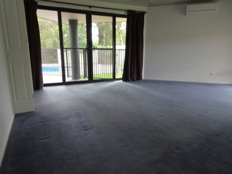 30 McPherson Place, Raymond Terrace NSW 2324