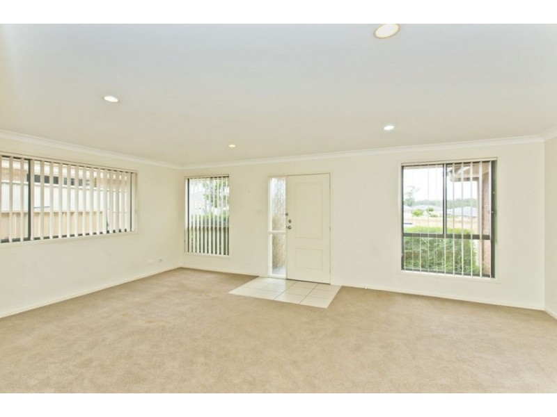40 Manning Avenue, Raymond Terrace NSW 2324
