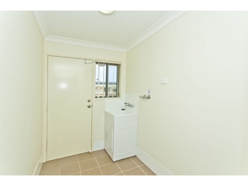 40 Manning Avenue, Raymond Terrace NSW 2324