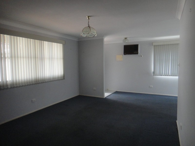 2/5 Irrawang Street, Raymond Terrace NSW 2324